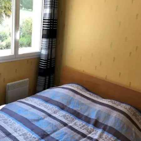 Panoramic Poolside *