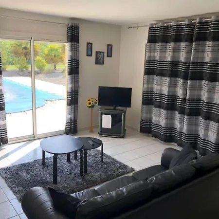 Panoramic Poolside Villa