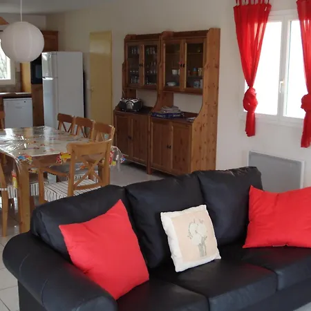 Villa Panoramic Poolside