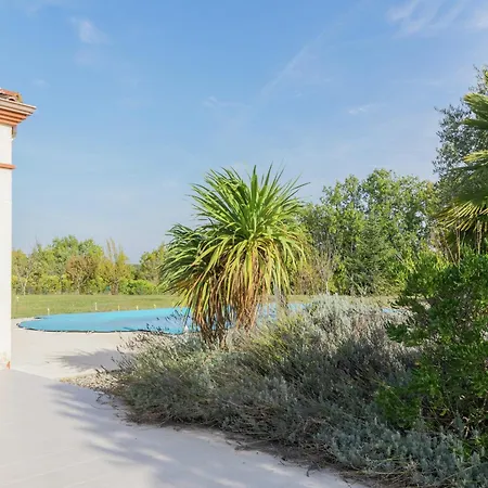 Panoramic Poolside Villa