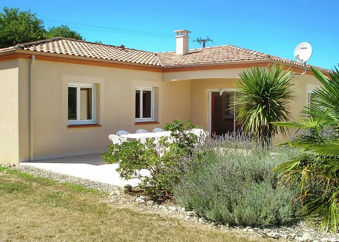 Panoramic Poolside * La Croix-Blanche