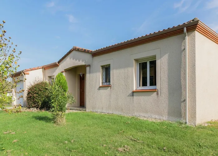 Panoramic Poolside Villa La Croix-Blanche