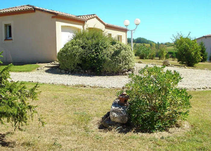 Panoramic Poolside Villa *