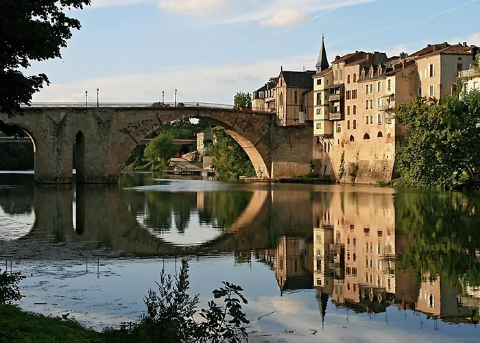 Panoramic Poolside Villa La Croix-Blanche